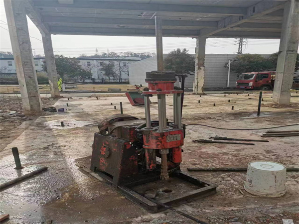 白云袖阀管小导管注浆加固施工工艺