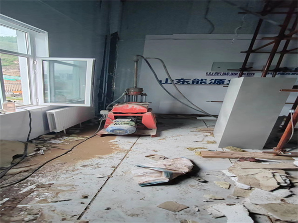 白云地基基础下沉墙体裂缝加固注浆顶升施工